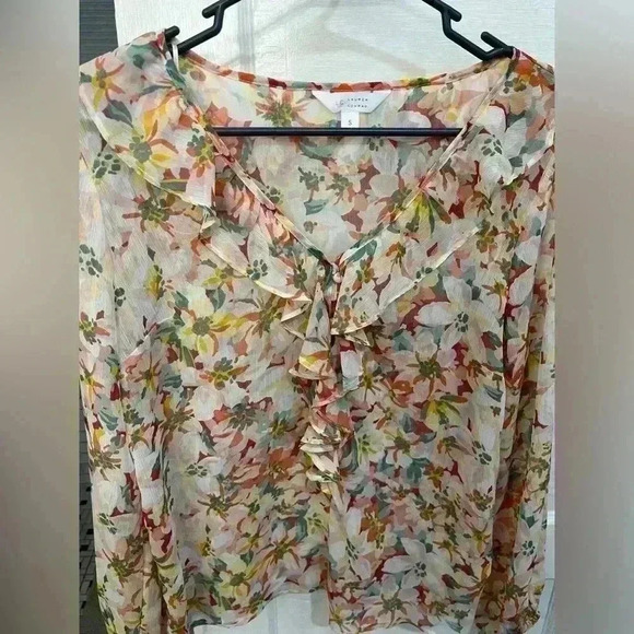 Lauren Conrad LC floral ruffled sheer blouse size small - Picture 9 of 12